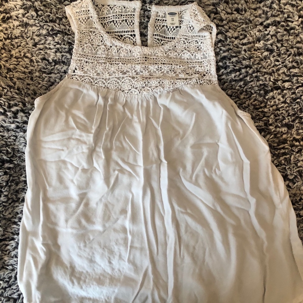 old navy white tank top